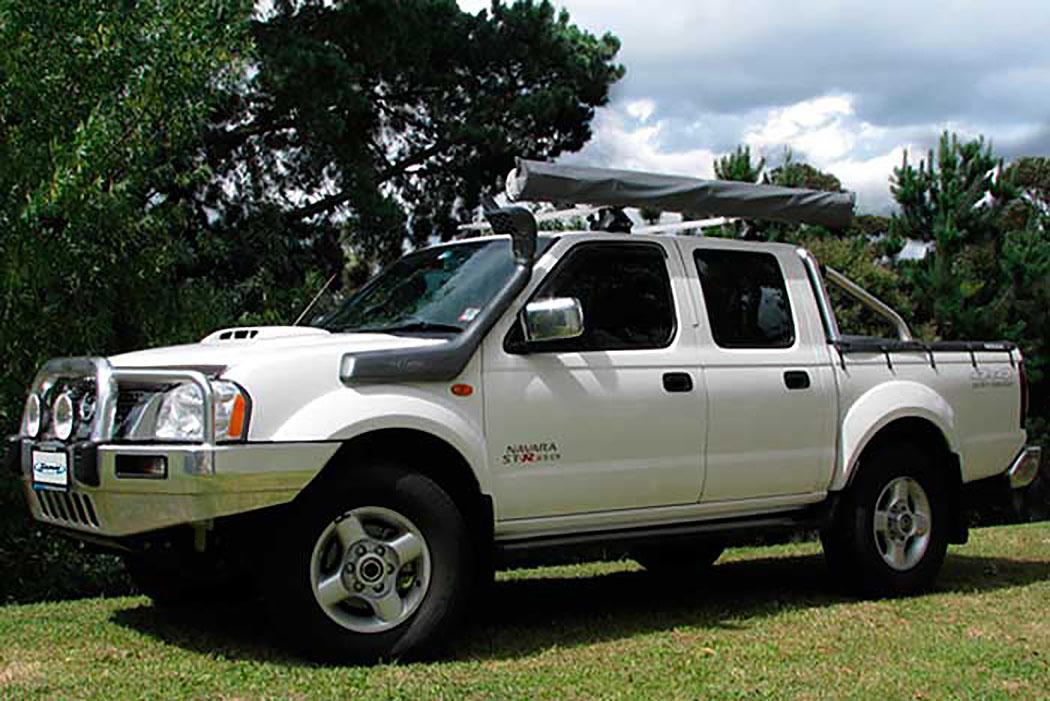 Safari Snorkel Nissan Navara D22 Dual Battery 2.5L Diesel - TrakWell